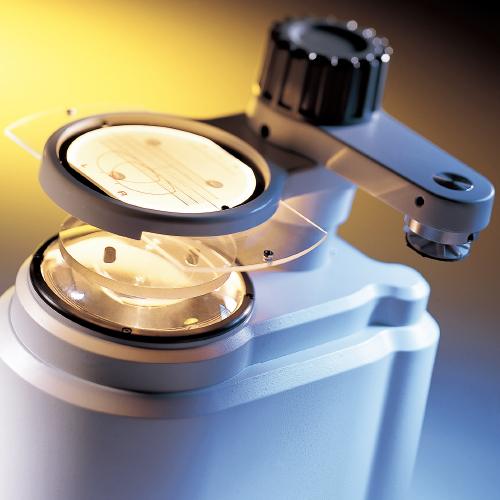 Image showing bright and clear translucent lighting system of the CBK-4000